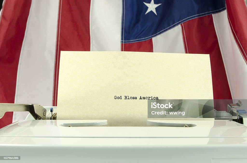 Espressione inglese God Bless America - Foto stock royalty-free di Bandiera degli Stati Uniti