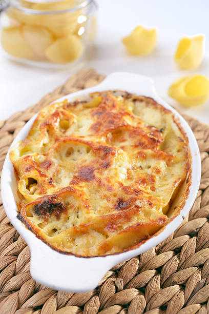 istock Baked lumaconi under bechamel sauce 457965881