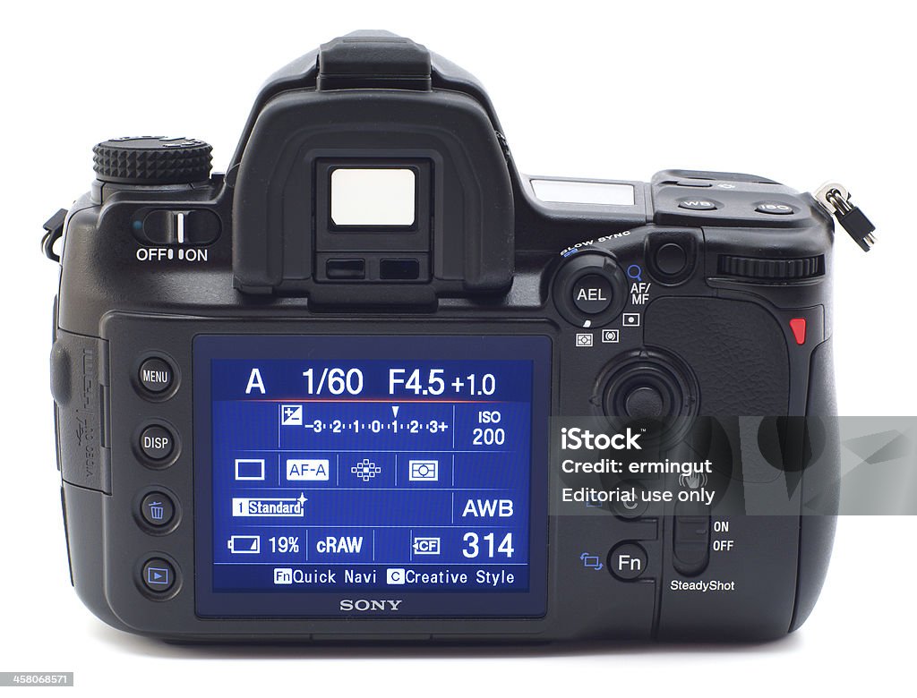 Sony Alpha A900 Kamera, isoliert auf weiss - Lizenzfrei Ausrüstung und Geräte Stock-Foto