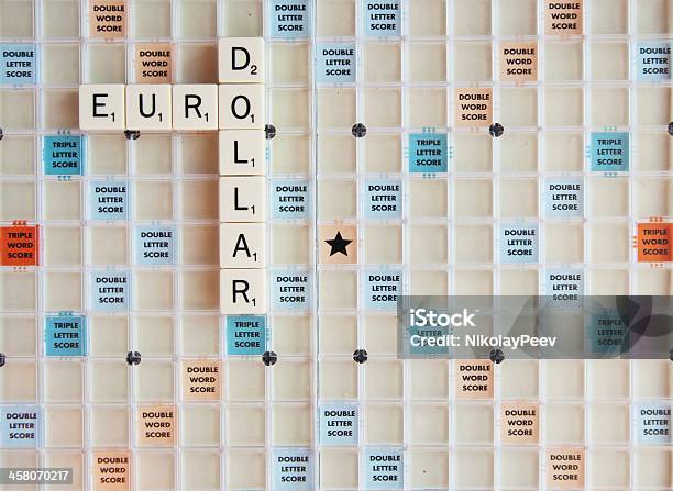 Photo libre de droit de Euro Dollar banque d'images et plus d'images libres de droit de Scrabble - Scrabble, Finance, Gouvernement