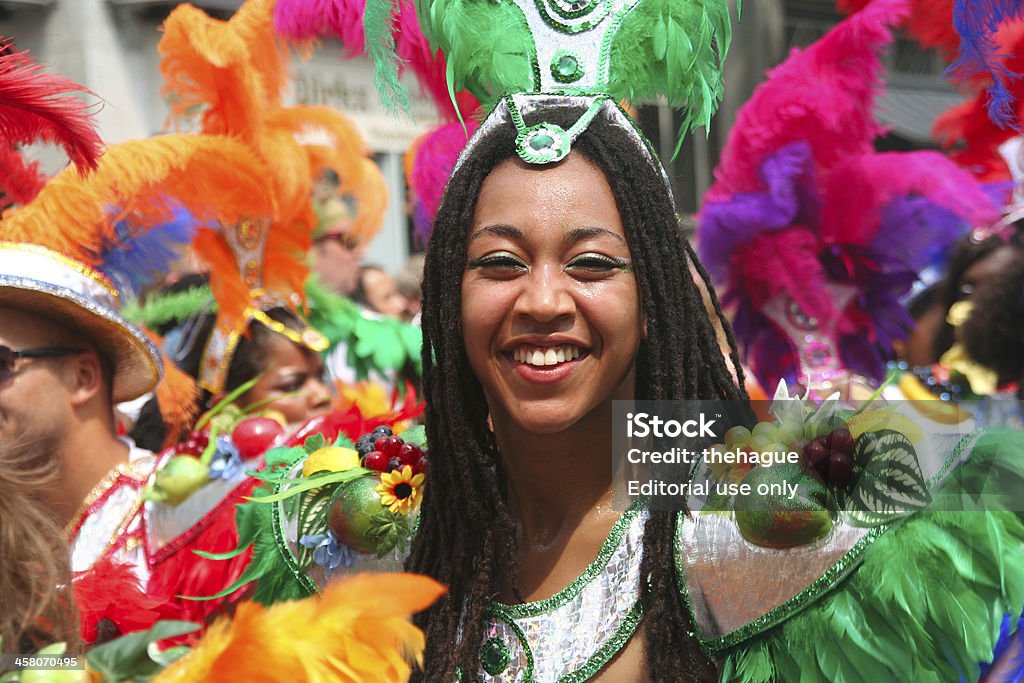 Dançarina de carnaval - Foto de stock de Carnaval - Evento de comemoração royalty-free