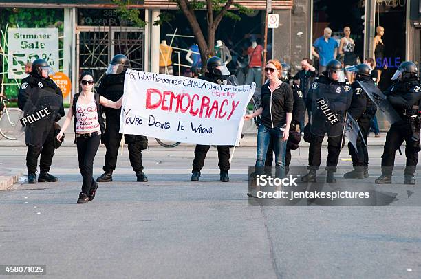 Демократия — стоковые фотографии и другие картинки G8 - G8, Group of 20, Агрессия