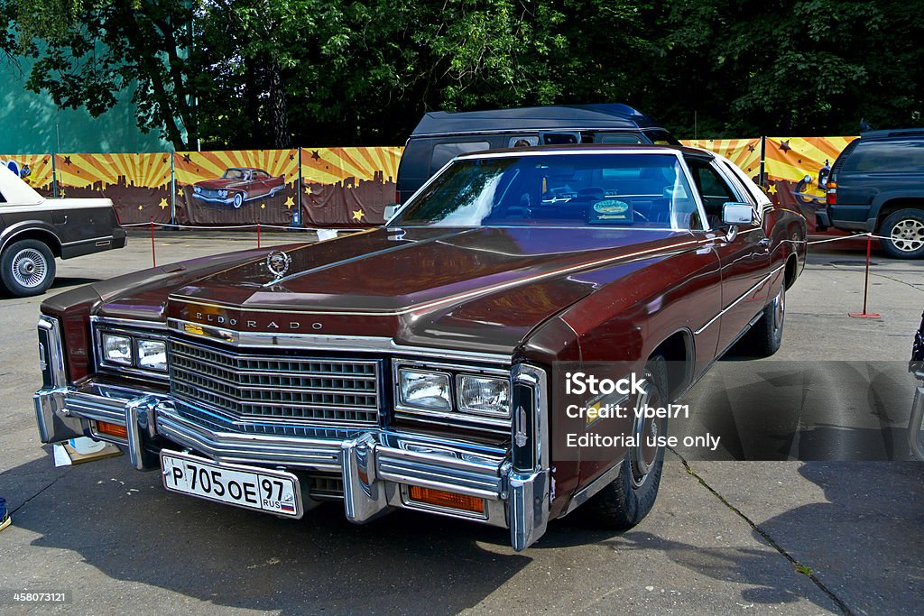 Stary Samochód Pokaż na Retrofest. Cadillac Eldorado - Zbiór zdjęć royalty-free (Cadillac Eldorado)