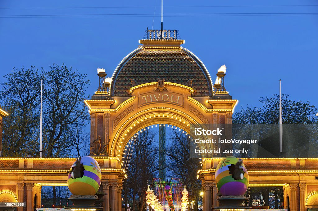 Parque de atracciones de Copenhague, como los jardines de Tivoli entrada de puerta de Dinamarca - Foto de stock de Copenhague libre de derechos