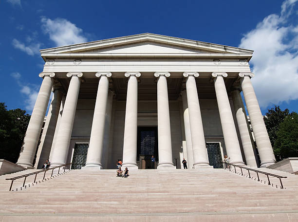 galleria d'arte nazionale - us national gallery of art museum steps column foto e immagini stock