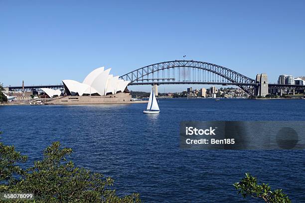 Sydney In Australia - Fotografie stock e altre immagini di Barca a vela - Barca a vela, Porto di Sydney, Acqua