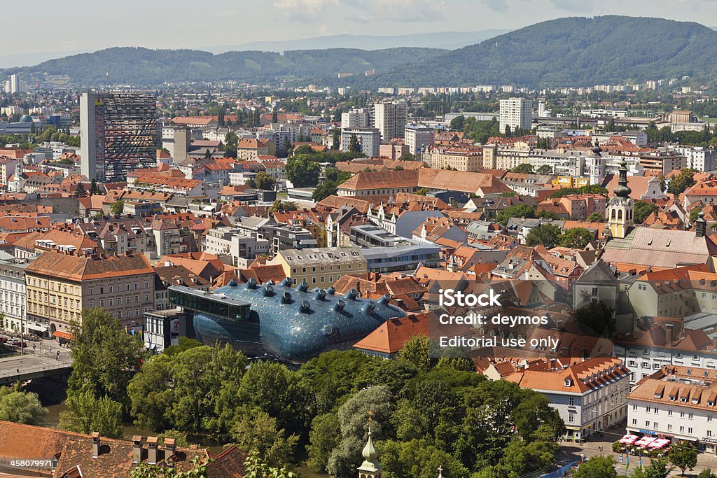 Widok z lotu ptaka z Grazu, Austria - Zbiór zdjęć royalty-free (Architektura)