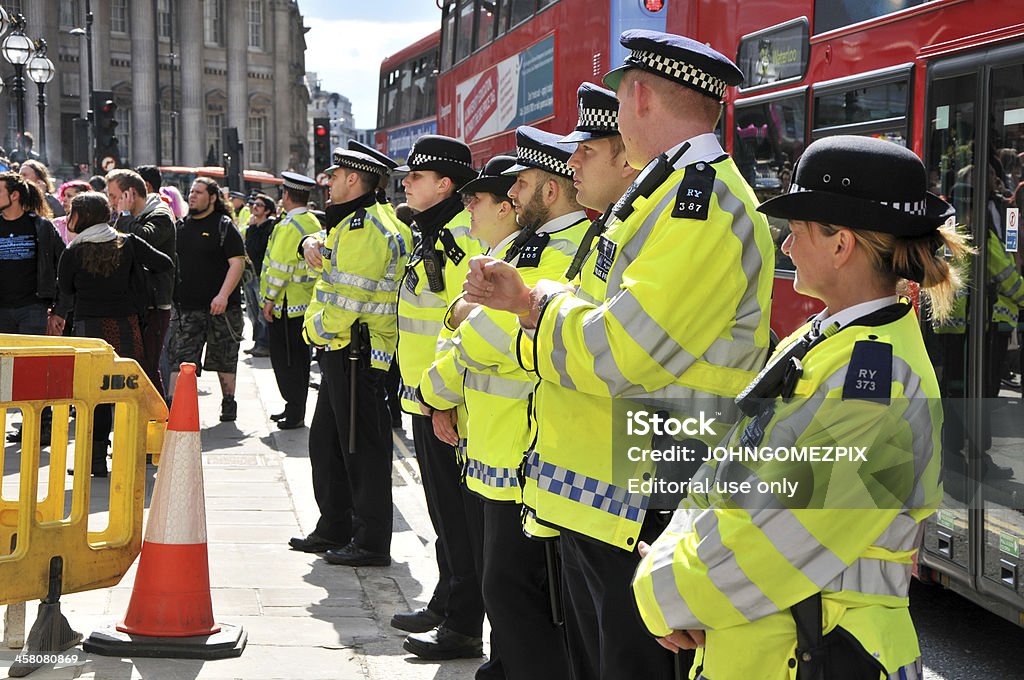 Manutenção da paz, Londres, Reino Unido - Foto de stock de Força Policial royalty-free