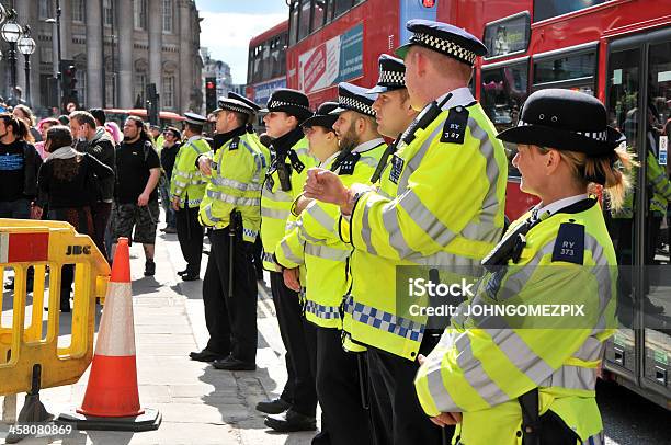 Foto de Manutenção Da Paz Londres Reino Unido e mais fotos de stock de Força Policial - Força Policial, Londres - Inglaterra, Polícia metropolitana de Londres