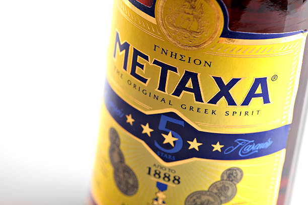 metaxa garrafa detalhe - food and drink concepts and ideas macro studio shot - fotografias e filmes do acervo