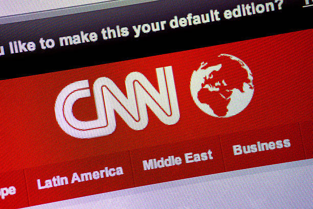 cnn logo auf der website - cnn stock-fotos und bilder