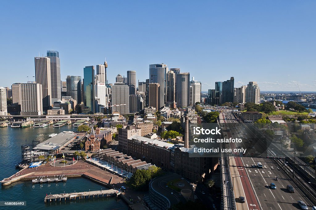 Sydney, Austrália, Circular Quay, e do tráfego da cidade, da Harbour Bridge - Foto de stock de Arquitetura royalty-free