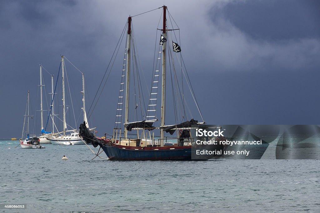 Stary podwójne masted Doubloon" Statek Piracki" - Zbiór zdjęć royalty-free (Pirat)