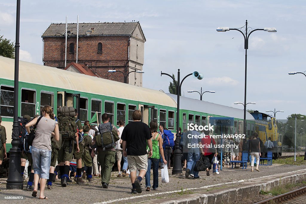 Tren de salida - Foto de stock de Adolescente libre de derechos