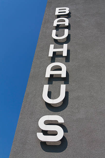 bauhaus dessau (alemanha - baudenkmal imagens e fotografias de stock