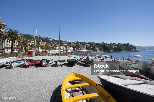 Santa Margherita Ligure In Liguria Italia - Fotografie stock e altre immagini di Abbronzarsi - Abbronzarsi, Acqua, Ambientazione esterna
