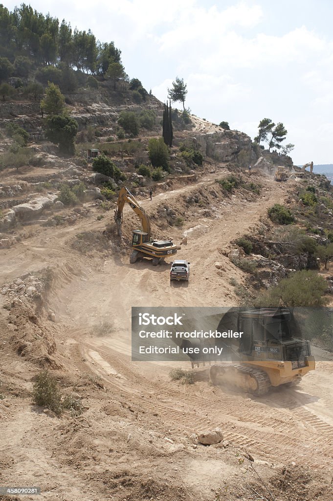 Séparation israélien Barrière de la Construction - Photo de Arbre libre de droits