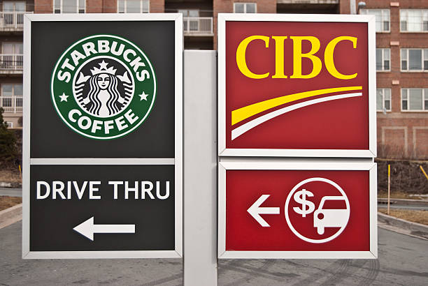 스타벅스 및 캐나다 (imperial bank of 코머스 징후 - starbucks commercial sign store coffee 뉴스 사진 이미지