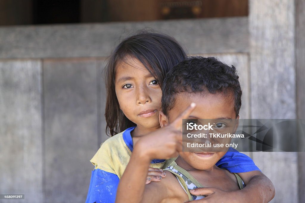 Индонезийских детей Флорес-Индонезия - Стоковые фото Азиатская культура роялти-фри