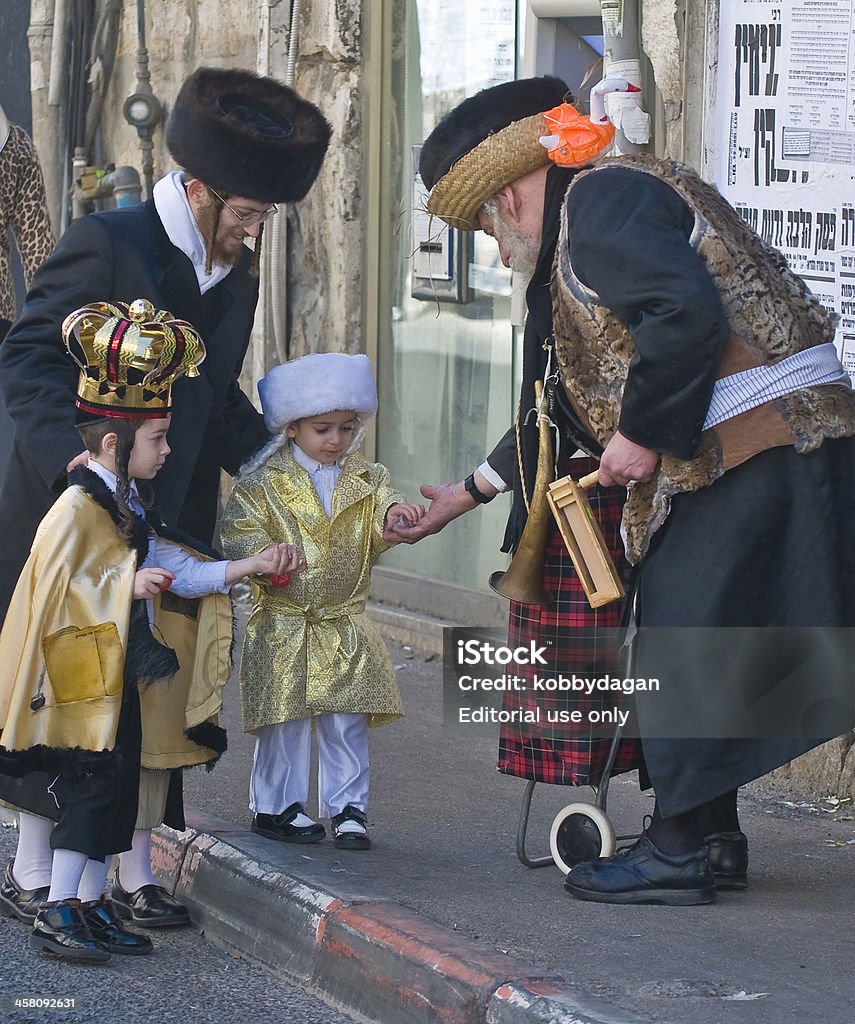 Purim en Mea Shearim - Foto de stock de Purim libre de derechos