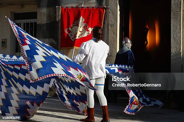 Flaggegegnerische Verteidigung Stockfoto und mehr Bilder von Straße von Messina - Straße von Messina, Traditionelles Fest, Aufführung