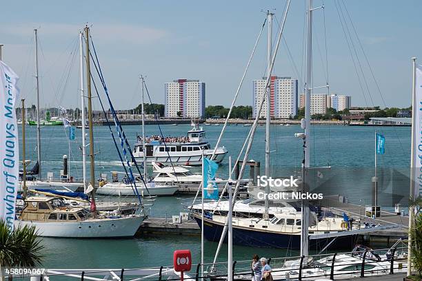 워터프론트 At Gunwharf 키이스 Portsmouth 영국 건물 외관에 대한 스톡 사진 및 기타 이미지 - 건물 외관, 건축, 건축물