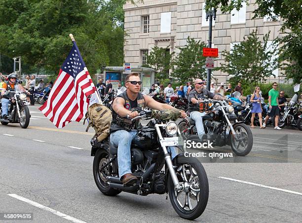 Se Permiten Motocicletas En Washington Dc Por Ondulantes Thunder Foto de stock y más banco de imágenes de Harley Davidson