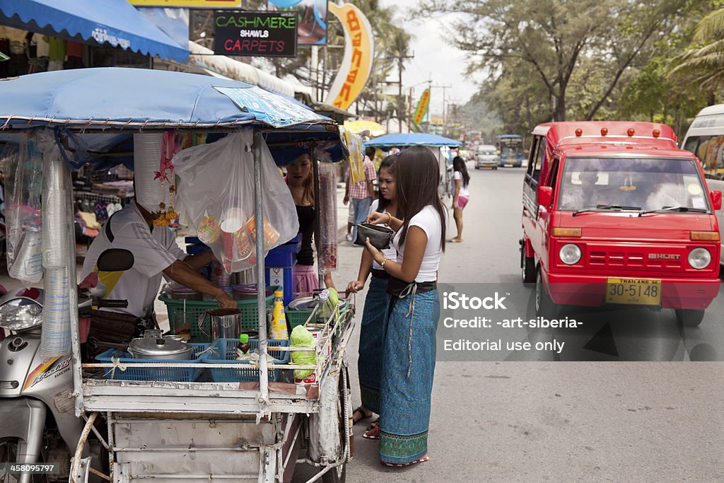 Mobile Küche in Thailand, Fokus auf Geschirr - Lizenzfrei Aktivitäten und Sport Stock-Foto