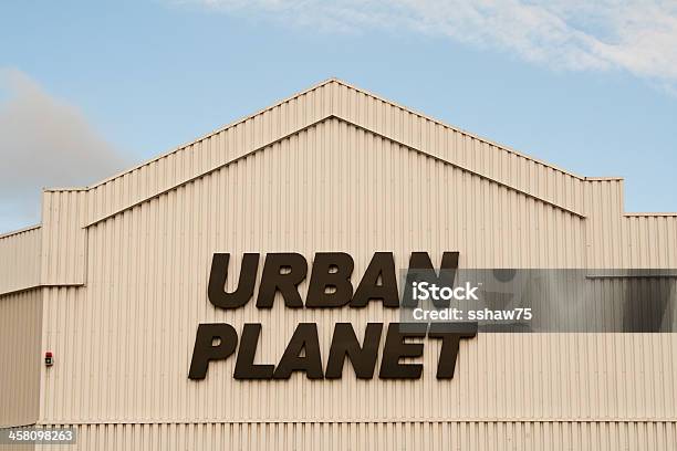 Urban Planet Storefront Stockfoto und mehr Bilder von Außenaufnahme von Gebäuden - Außenaufnahme von Gebäuden, Bekleidungsgeschäft, Blau