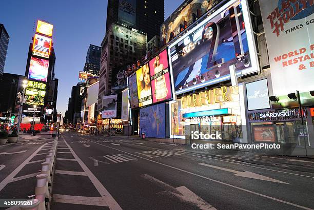 Photo libre de droit de Times Square banque d'images et plus d'images libres de droit de Abstrait - Abstrait, Affaires, Affaires d'entreprise
