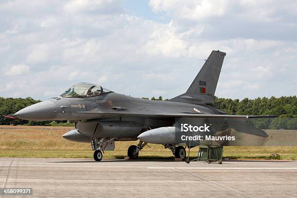 Aeronautica Militare Aereo - Fotografie stock e altre immagini di Aereo militare - Aereo militare, Aeronautica, Aeronautica militare americana