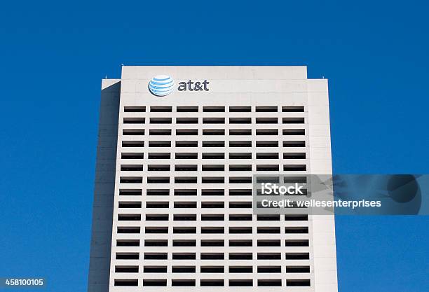 На T — стоковые фотографии и другие картинки AT&amp;T - AT&T, Атланта, Внешний вид здания