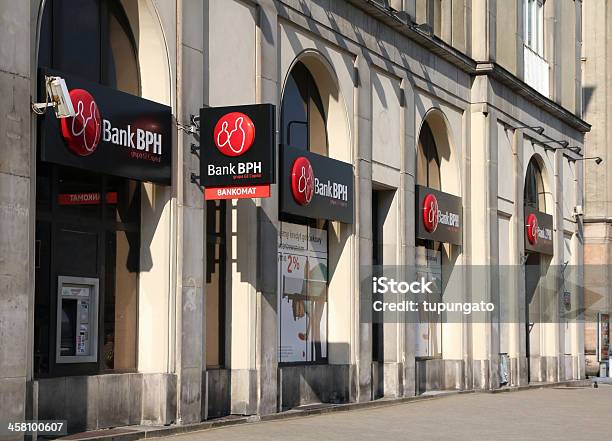 수거통 폴란드 은행에 대한 스톡 사진 및 기타 이미지 - 은행, 은행업무, 0명