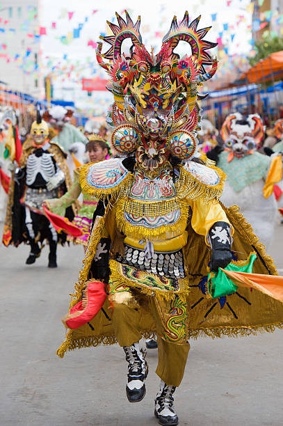 데빌스 댄서 at 오루로 사육제 볼리비아에 - oruro 뉴스 사진 이미지