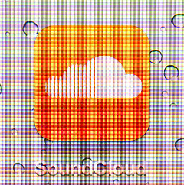 soundcloud - ipad apple computers note pad touch screen ストックフォトと画像