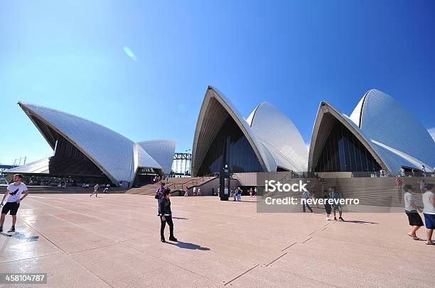 Сиднейский Оперный Театр — стоковые фотографии и другие картинки Небо - Небо, Сиднейский оперный театр, Синий