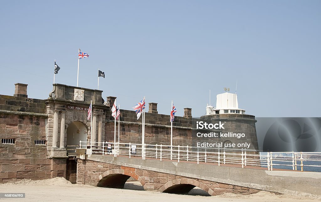 Fort perche Rock. - Photo de Angleterre libre de droits