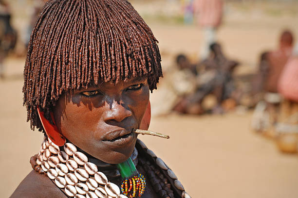 ポートレート、ハマーで turmi マーケット、オモヴァレイ,ethiopia - dancing africa ethiopian culture ethiopia ストックフォトと画像