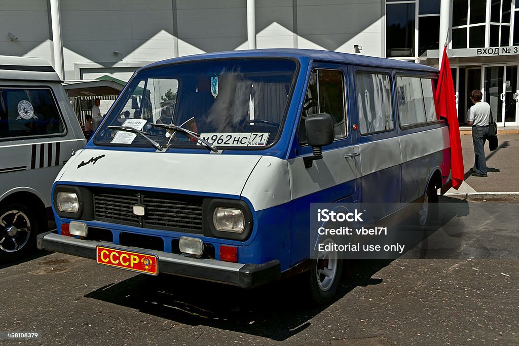 Altes Auto show auf Retrofest. Minibus Royal Air Force - Lizenzfrei Auto Stock-Foto