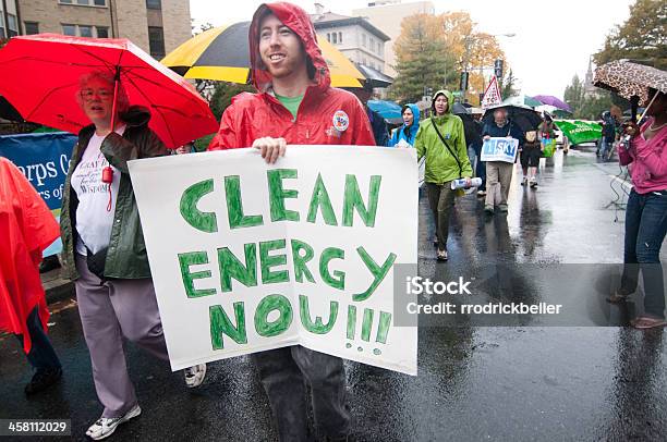 Energia Pulita Ora - Fotografie stock e altre immagini di Dimostrazione di protesta - Dimostrazione di protesta, Clima, Ambiente