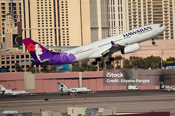 에어버스 A 330200 Hawaiian Airlines 날기에 대한 스톡 사진 및 기타 이미지 - 날기, 날아오름-활동, 더 스트립-라스베이거스