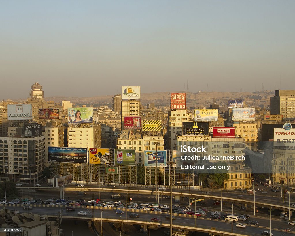Hora pico de El Cairo - Foto de stock de Autopista libre de derechos