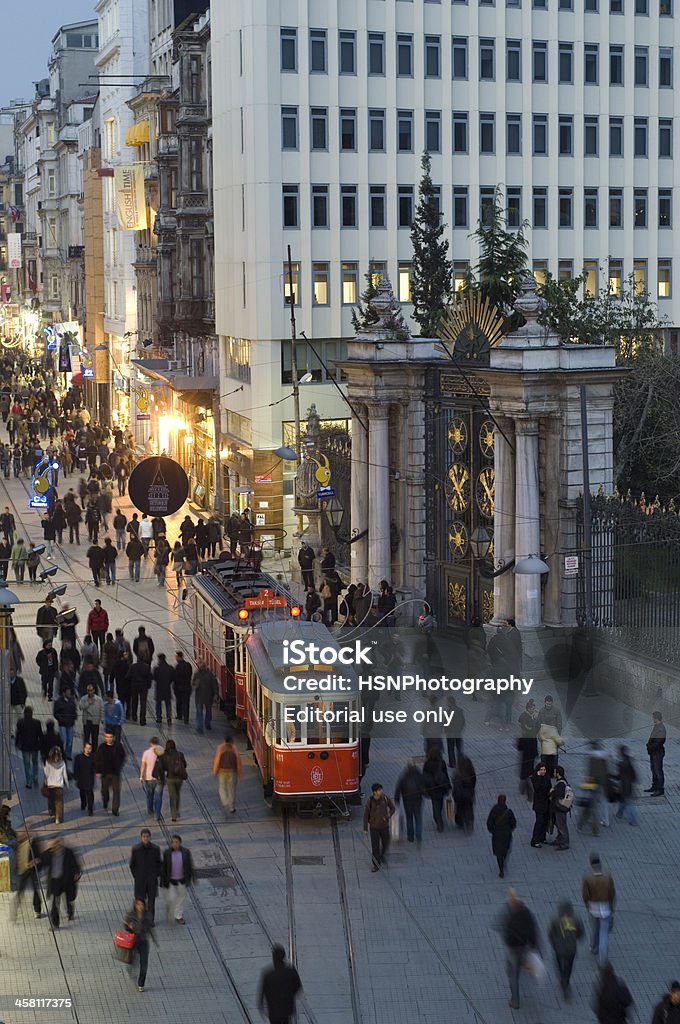 Istiklal Straße in Istanbul-Türkei Beyoglu - Lizenzfrei 2008 Stock-Foto