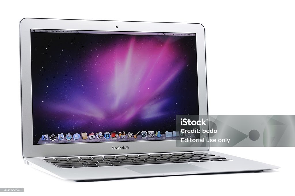 MacBook Air 13 pulgadas - Foto de stock de MacBook libre de derechos