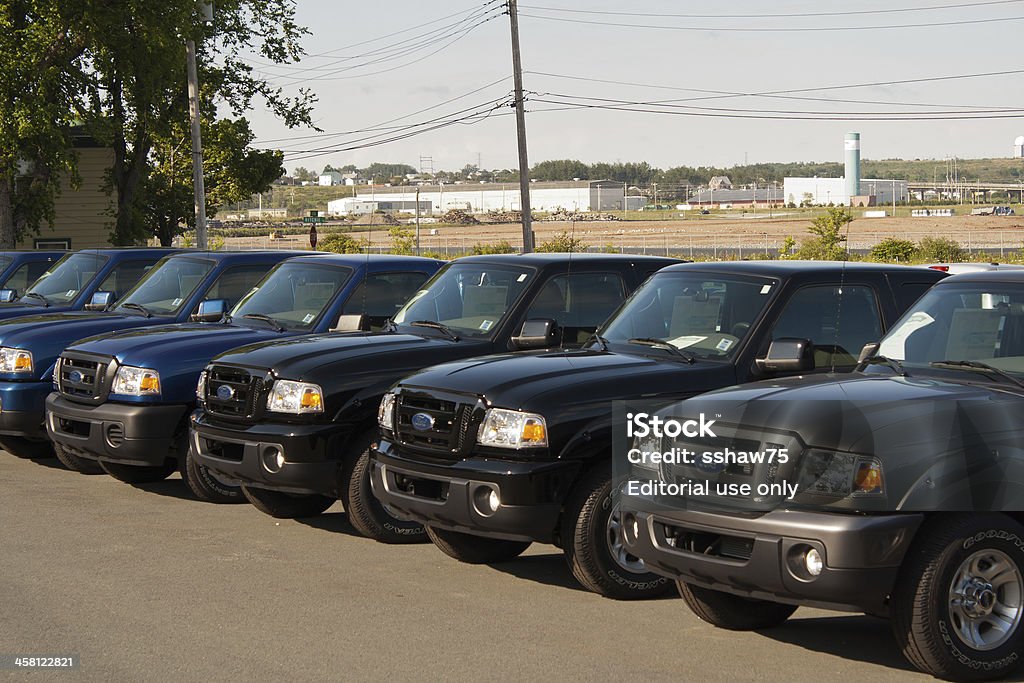 Novo 2011 Ford Ranger levantamento Camiões - Royalty-free 2011 Foto de stock