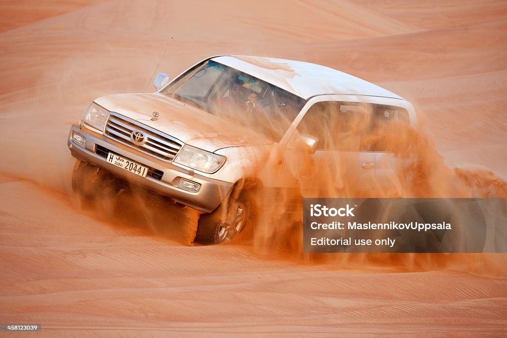 Driving in the sand Dubai, UAE, Dec 2009. 4x4 Stock Photo