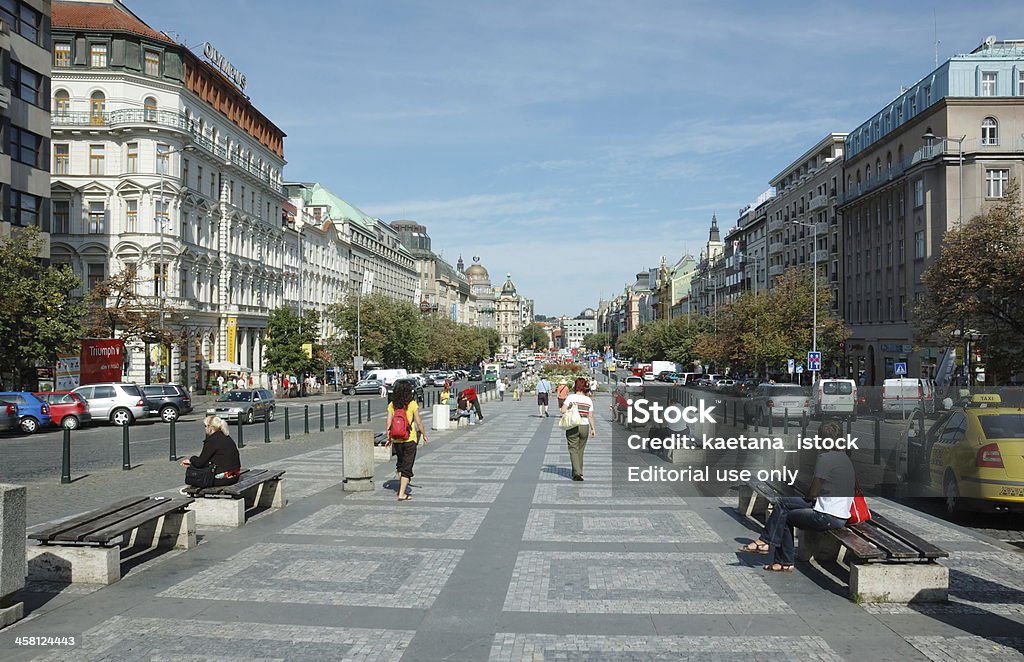 Praça Wenceslas em Praga, República Tcheca - Foto de stock de Antigo royalty-free