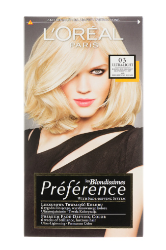 Loreal Preference Les Blondissimes Haircolor Stock Photo - Download Image  Now - Beauty, Cut Out, Hair Care - iStock