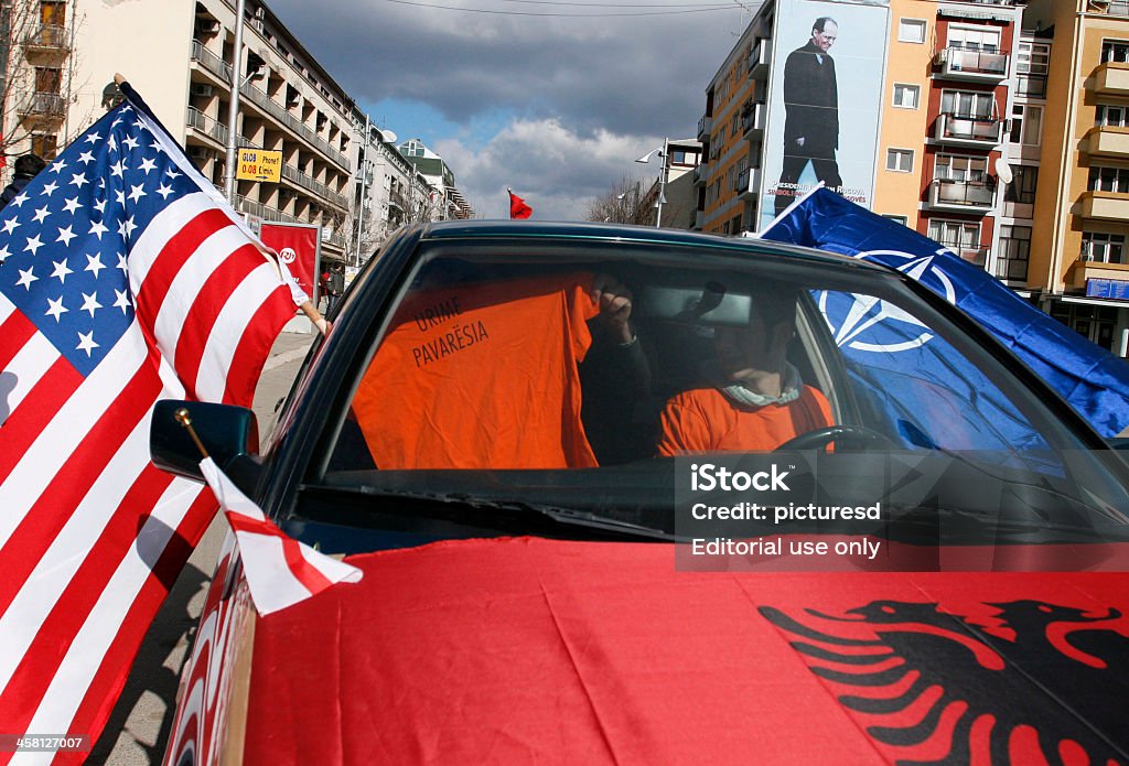 Comemorando a independência - Foto de stock de Kosovo royalty-free