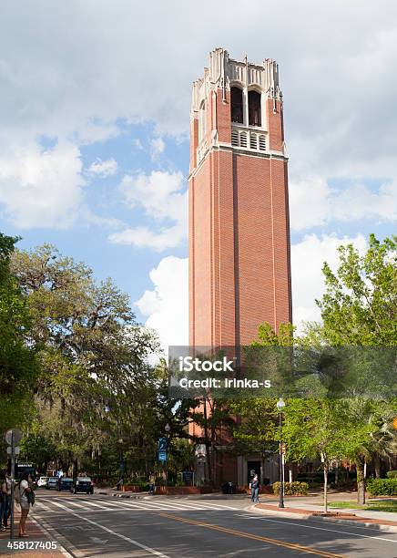 Флоридский Университет Века — стоковые фотографии и другие картинки Башня - Башня, Без людей, Вертикальный